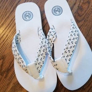 New So Brand Rubber Flip Flops Sz 7-8